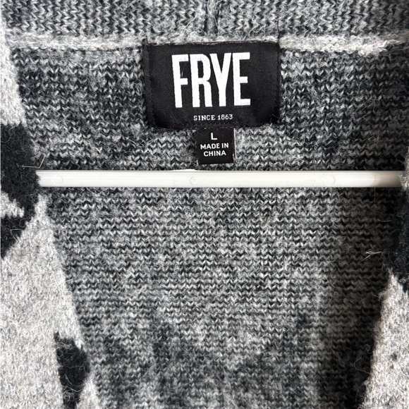 Frye Black and Gray Knit Cardigan Large - Picture 2 of 3